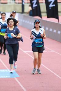 BIB: 1400
                            <button type="button" onclick="openModal(4645903)" class="btn btn-primary btn-sm float-right btn-popup" data-toggle="modal" data-target=".modal-high-quality">
                        <i class="fas fa-shopping-cart"></i> Add to Cart
                    </button>
                                            <button type="button" onclick="isThisMe(4645903, true)" class="btn btn-success btn-sm float-right btn-popup btn-isme hidden" data-toggle="tooltip" data-placement="bottom" title="นี่คือรูปของคุณใช่ไหม คลิกที่นี่เพื่อเอาเข้าอัลบั้ม">
                        <i class="fas fa-plus"></i> Add to album
                    </button>
                    <button type="button" onclick="isThisMe(4645903, false)" class="btn btn-warning btn-sm float-right btn-popup btn-isnotme hidden">
                        <i class="fas fa-ban"></i> Remove from album
                    </button>